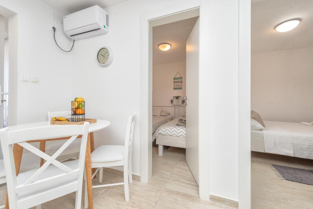 Apartment Tema Vir Esterno foto